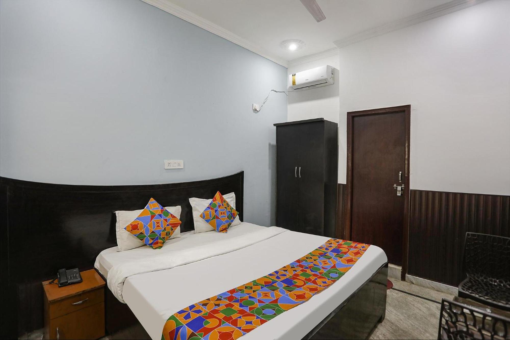 Fabexpress Samira Residency, Near Botanical Garden Hotell Noida Eksteriør bilde