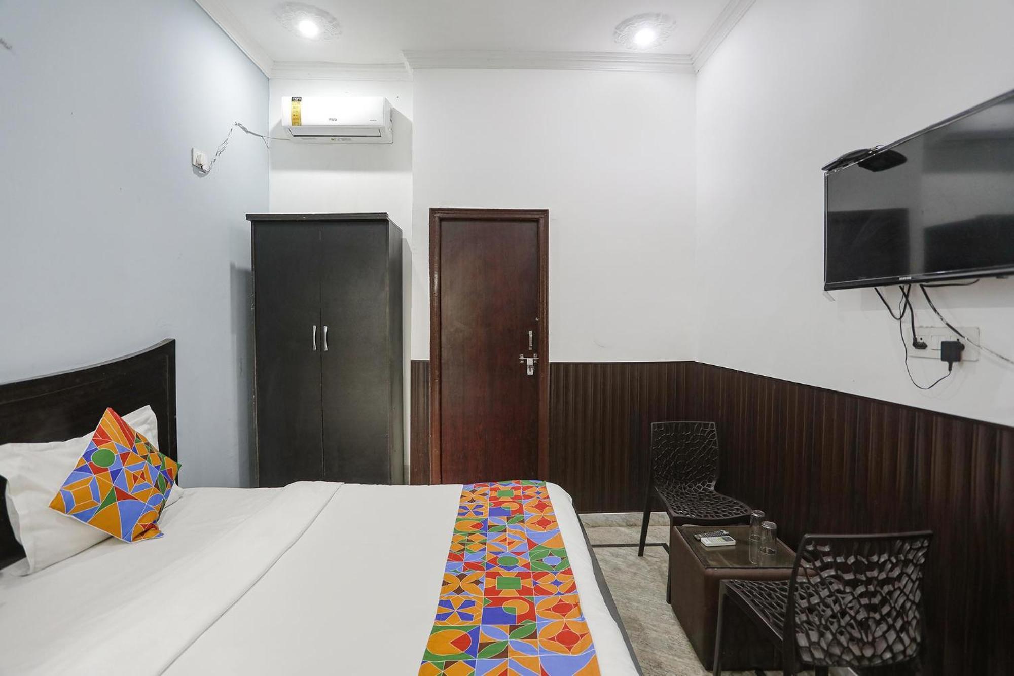 Fabexpress Samira Residency, Near Botanical Garden Hotell Noida Eksteriør bilde