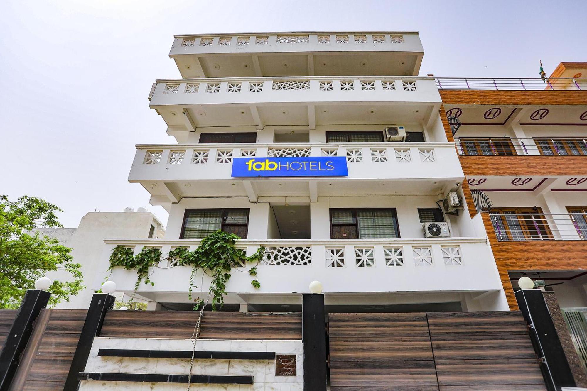 Fabexpress Samira Residency, Near Botanical Garden Hotell Noida Eksteriør bilde